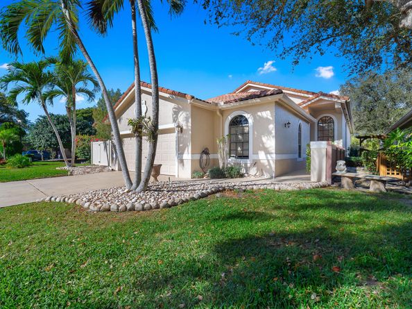 4143 NW 2nd Lane, Delray Beach FL 33445