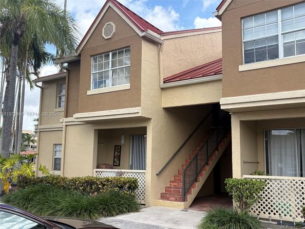 18304 NW 68th Avenue C, Hialeah FL 33015