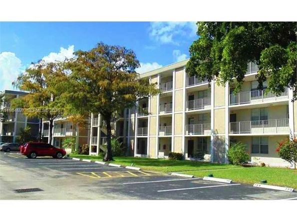 2998 NW 48th Terrace 326, Lauderdale Lakes FL 33313