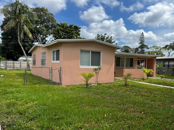 1804 NW 18th Ct, Fort Lauderdale FL 33311