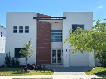 910 SW 24th Road