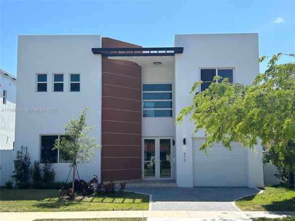 910 SW 24th Road, Miami FL 33129