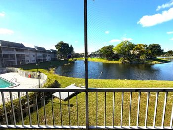 2850 Forest Hills Blvd