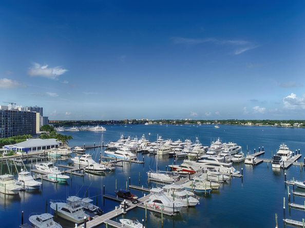 100 Lakeshore Drive 754, North Palm Beach FL 33408