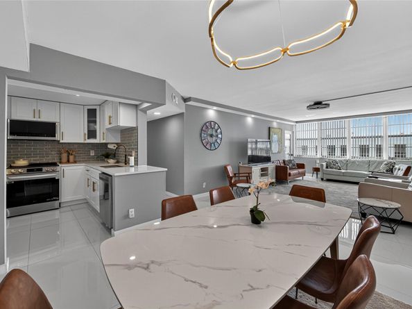 1160 N Federal Hwy 1022, Fort Lauderdale FL 33304