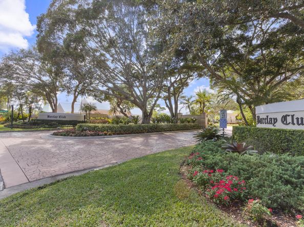 5 Brighton Court, Palm Beach Gardens FL 33418