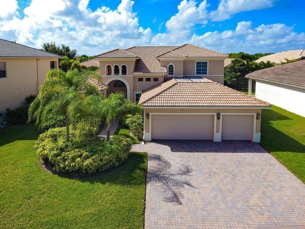 2957 Fontana Place, Royal Palm Beach FL 33411