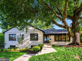 5024 Williamsburg Boulevard