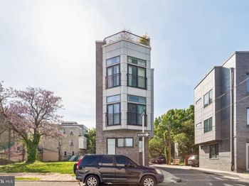 1310 N 18TH Street