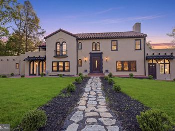 3 Ridge Avenue