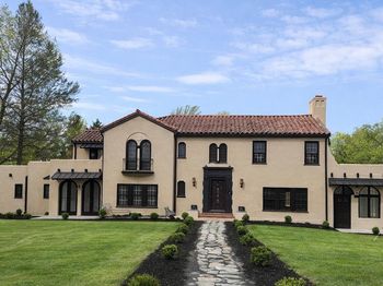 3 Ridge Avenue