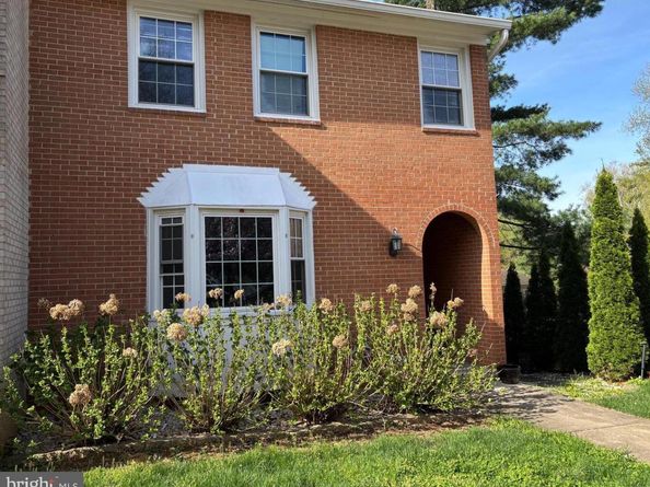 8361 Thompson Road, Annandale VA 22003