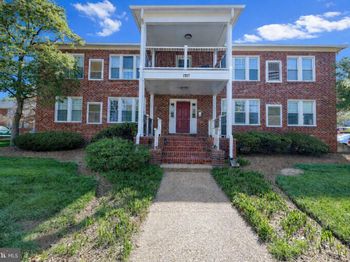 1707 Dewitt Avenue