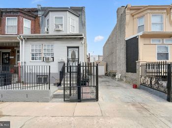 3935 N 8TH Street