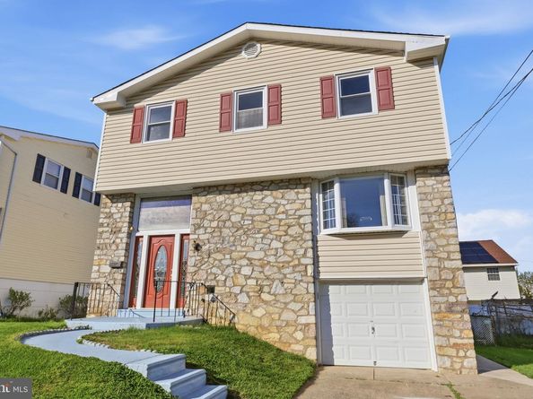 1853 Merlin Road, Philadelphia PA 19116