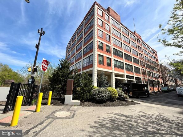2429 Locust Street 211, Philadelphia PA 19103