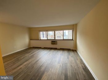 2101 Chestnut Street