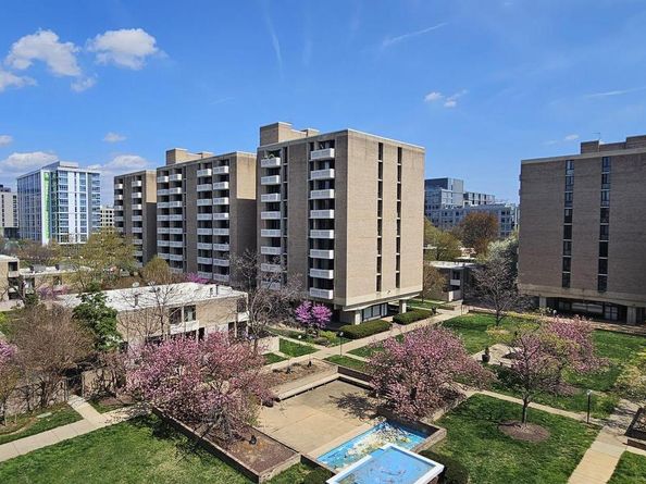 1250 4TH Street SW W405, Washington DC 20024
