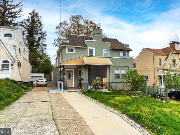 359 Lakeview Avenue, Drexel Hill PA 19026