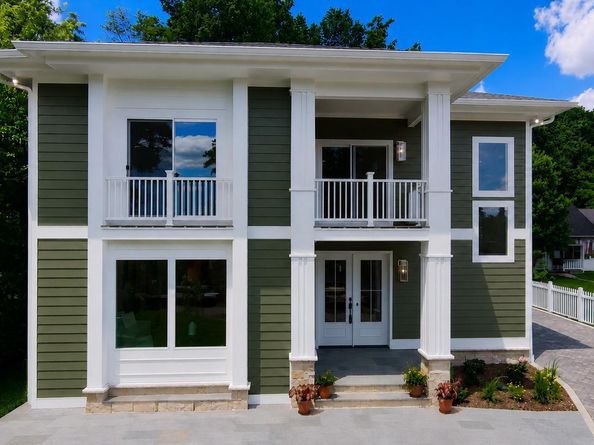 132 N Earley Street, Alexandria VA 22304