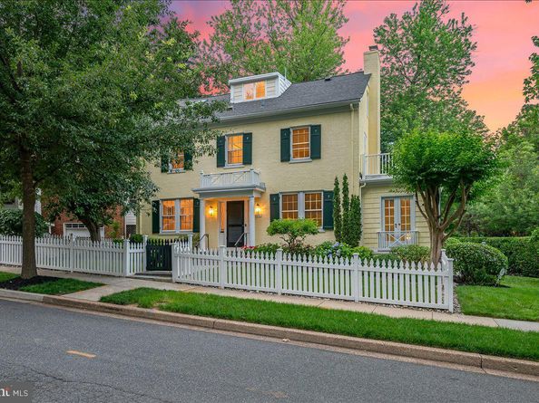 3001 Mckinley Street NW, Washington DC 20015