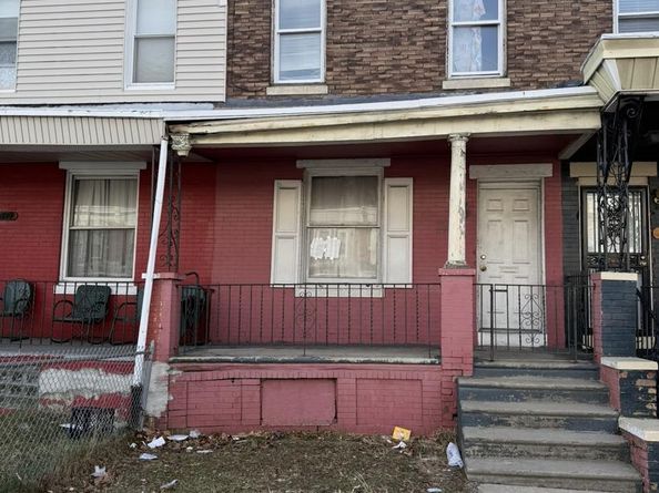 5424 Spruce Street, Philadelphia PA 19139