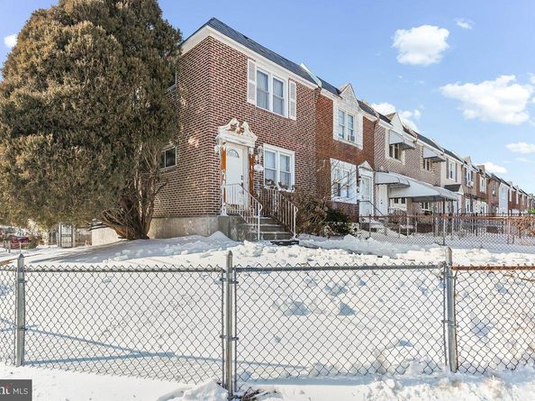 1300 Wycombe Avenue, Darby PA 19023