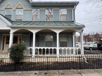 3710 Roosevelt Place NE