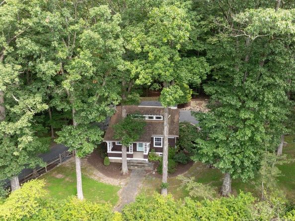 2942 Windy Bush Road, Newtown PA 18940