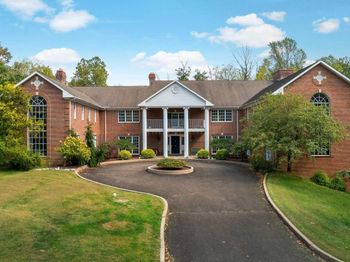 1390 Old Jacksonville