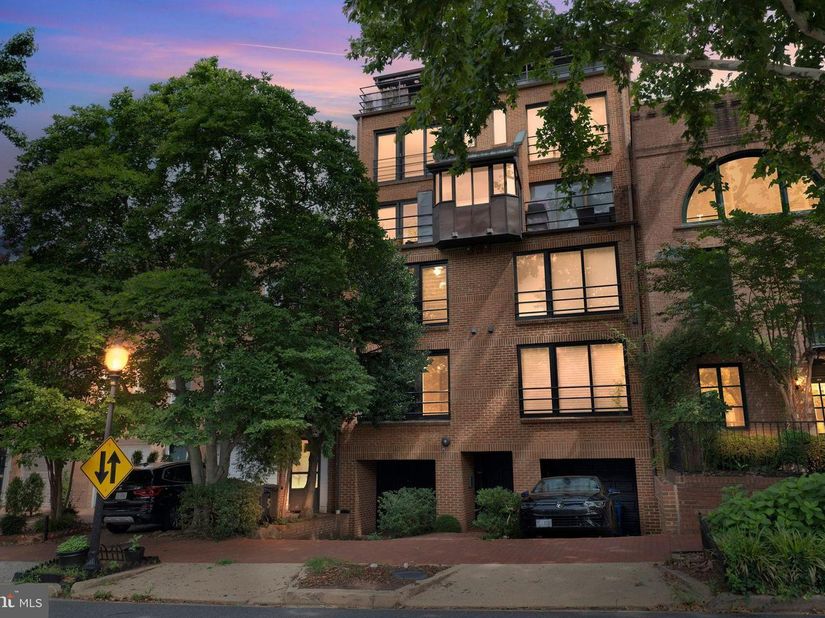 2519 I Street NW 1, Washington DC 20037