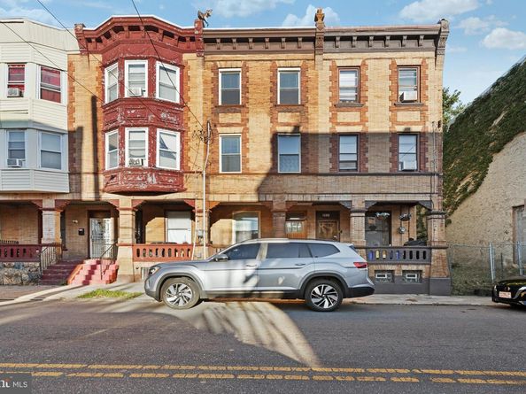 2632 N 17TH Street, Philadelphia PA 19132