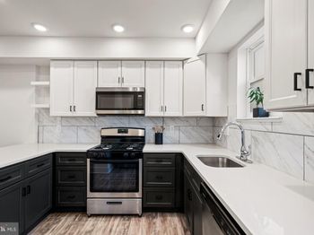 1752 Waterloo Street