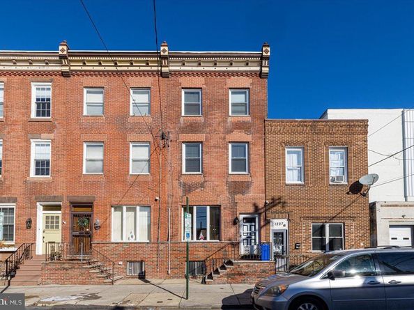 1229 Jackson Street, Philadelphia PA 19148