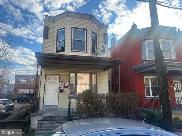 5841 N 12TH Street, Philadelphia PA 19141