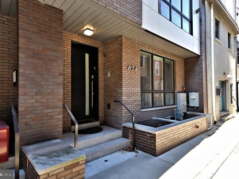 624 N Bodine Street, Philadelphia PA 19123