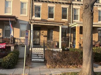 415 Columbia Road NW