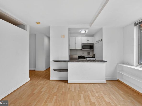 1111 Arlington Boulevard 213, Arlington VA 22209