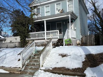 810 Savannah Street SE