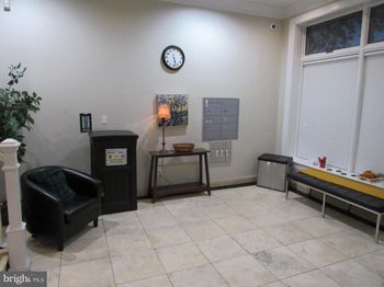 936 Madison Street NW