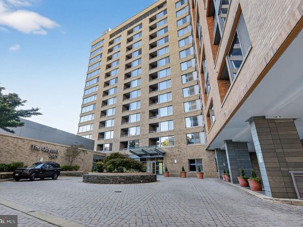 2001 15TH Street N 420, Arlington VA 22201