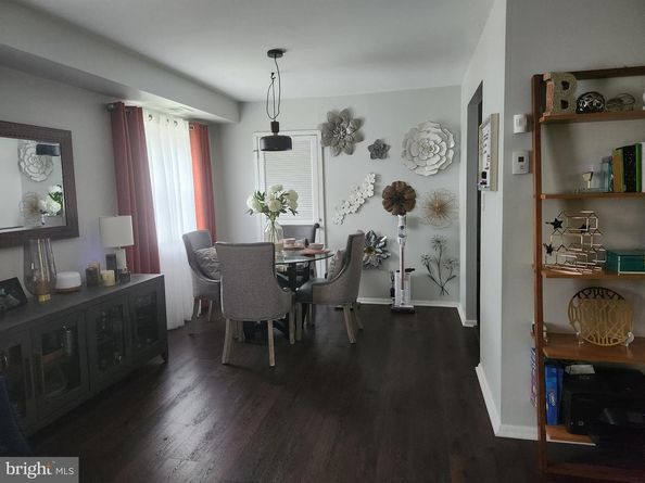 4000 Gypsy Lane 231B2, Philadelphia PA 19129