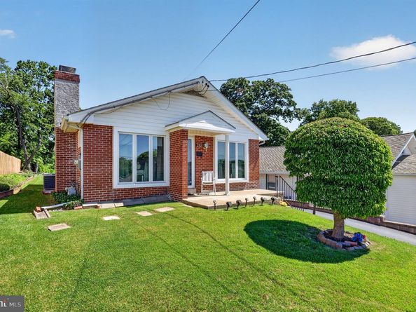 2521 Franklin Avenue, Broomall PA 19008