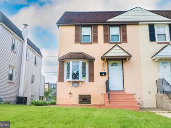 48 Foster Avenue