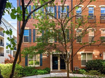 101 Brinley Court