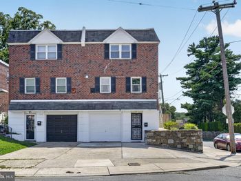 1100 Surrey Road
