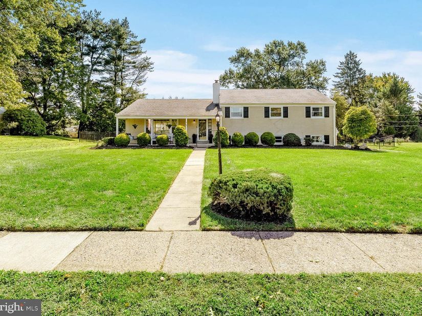 3897 James Road, Huntingdon Valley PA 19006