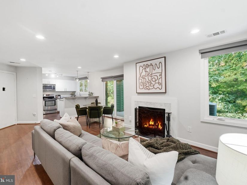 11725 Summerchase Circle C, Reston VA 20194