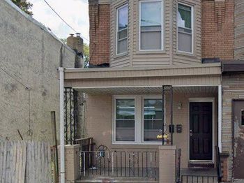 1854 Clarence Street