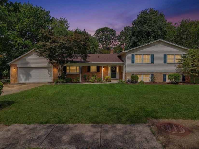 1324 Towlston Road, Vienna VA 22182